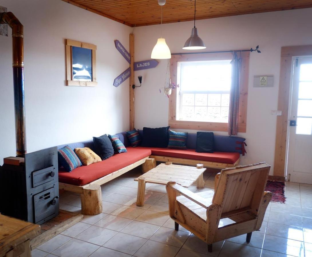 A Barraka: Rent Your Room In Flores! Lajes das Flores Exterior photo